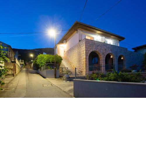 Anika Apartment Komiža