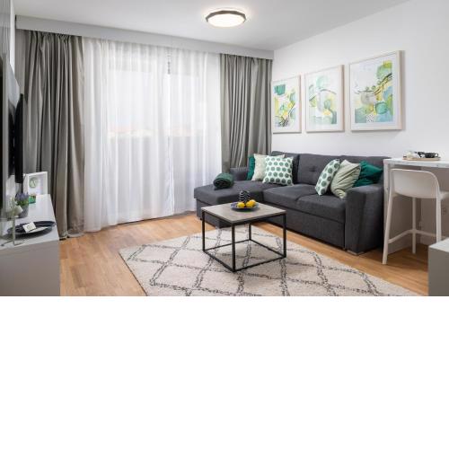 ANNI - Modern & cosy apartment - with garage & balcony