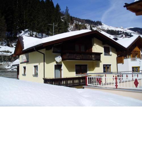 ApartBabsi