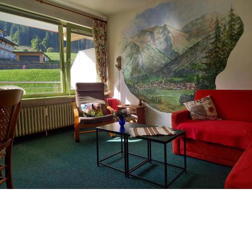 Aparthotel 333 mit Schwimmbad Kleinwalsertal