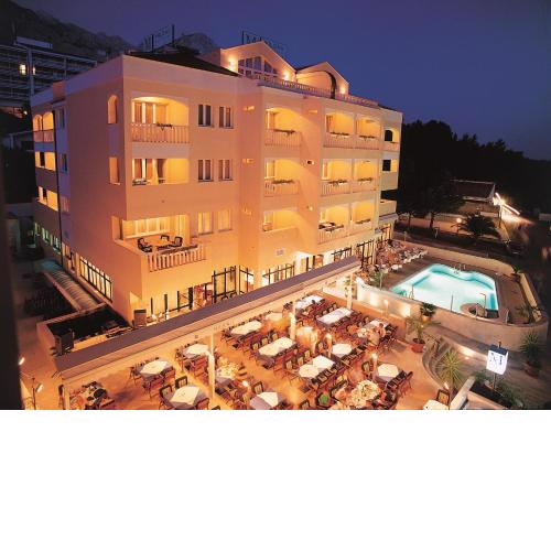 Aparthotel Milenij