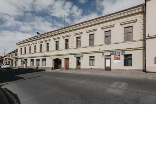 Apartmán 3, Suvorovova 158