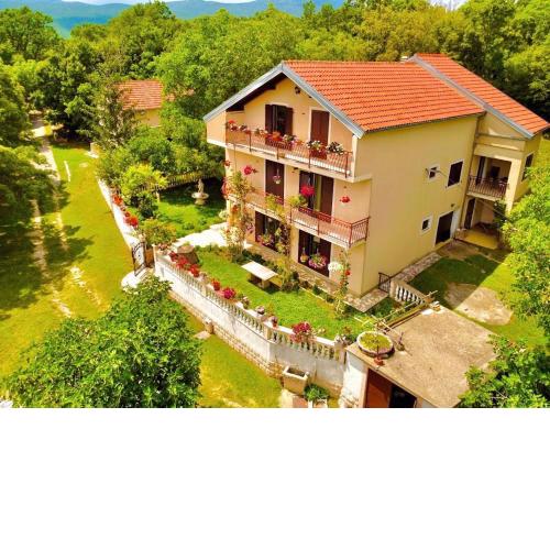 Apartman ANA