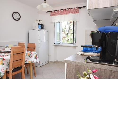 Apartman Anamarija Valun II