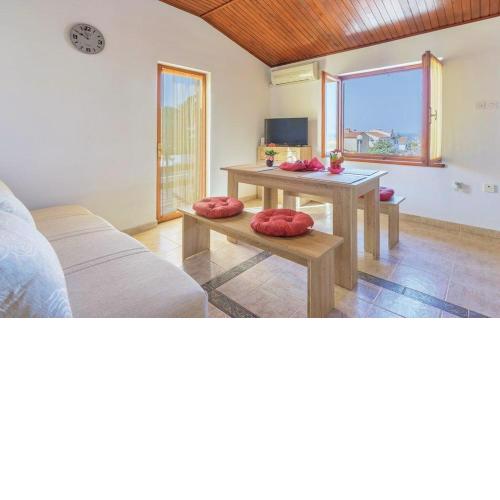 Apartman AZRA