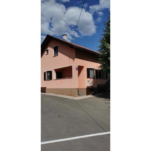 APARTMAN DEDA