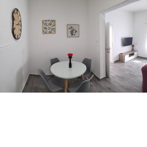 Apartman Elle with free private parking
