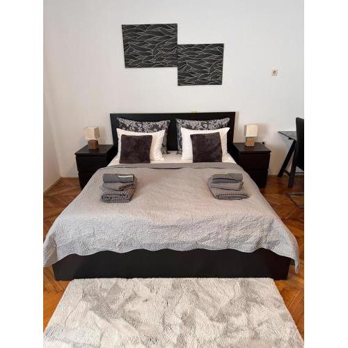 Apartman Grey