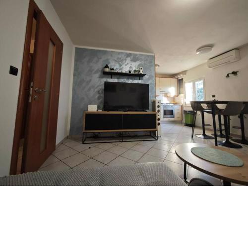 Apartman Lena