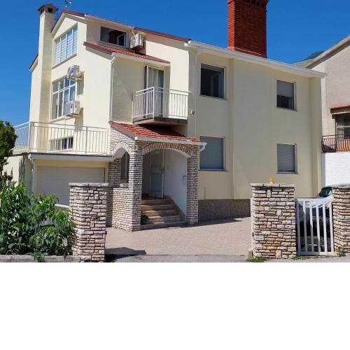 Apartman Lidija