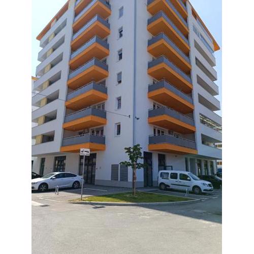 Apartman Lovinčićeva 3a