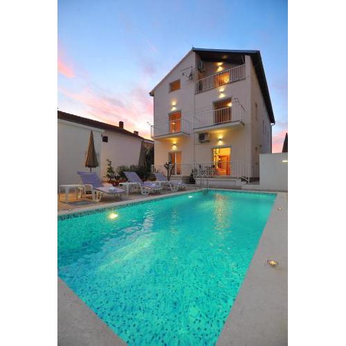 Apartman Miki Borik