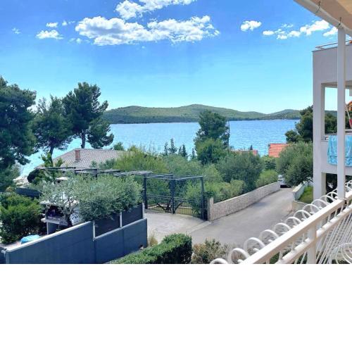 Apartman MR