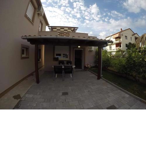 Apartman Nenći 1