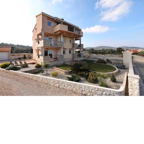 Apartman Sipina 2