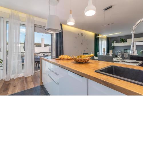 Apartman Tragos