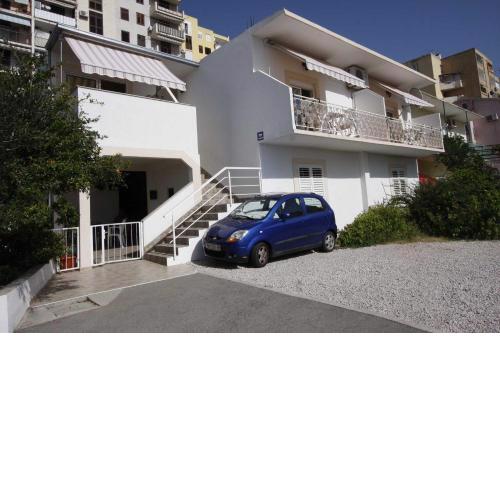 Apartman "TRI MASLINE"
