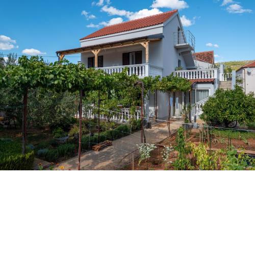 Apartman Tribunj