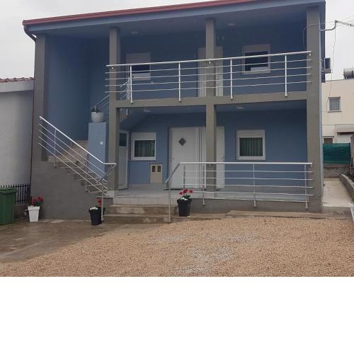 Apartmani AB