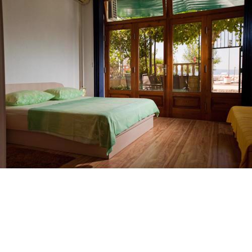 Apartmani Denis Vela