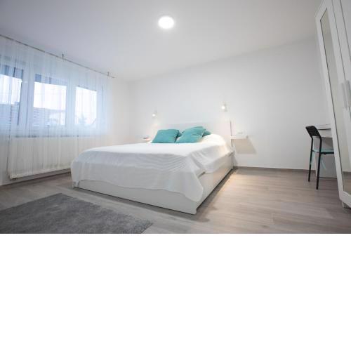 Apartmani Dora