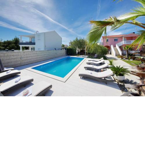 Apartmani Emili