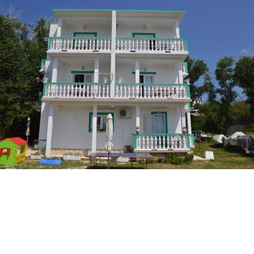 Apartmani Jenny i Tania