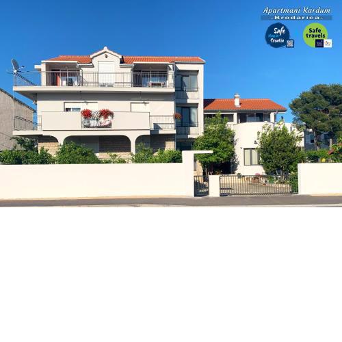 Apartmani Kardum Brodarica