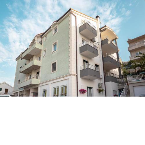 Apartmani Knezović 2