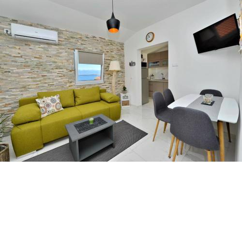 Apartmani Laura Vir