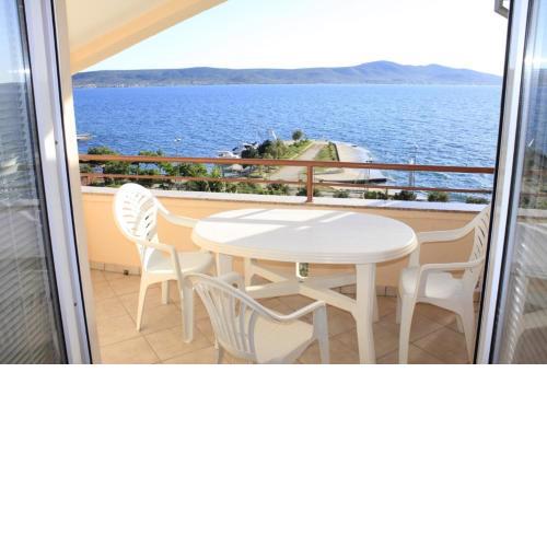 Apartmani Lucija