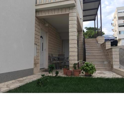Apartmani Mare