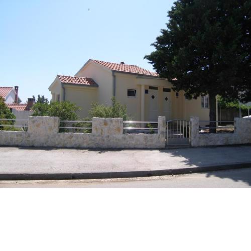 APARTMANI MATELA