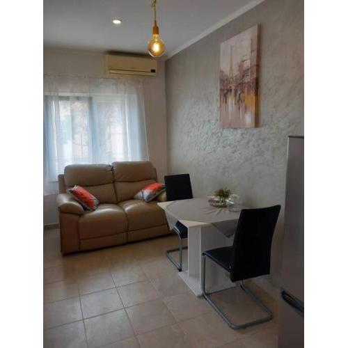 Apartmani Mira