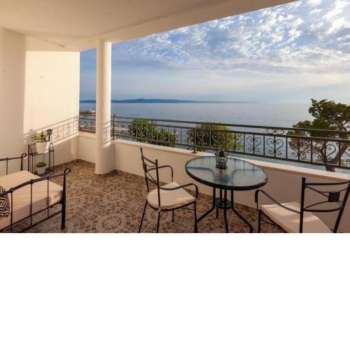 APARTMANI Mirona - Tučepi