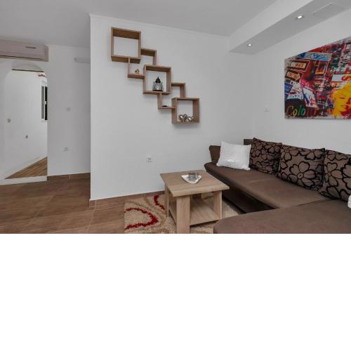 Apartmani Mona
