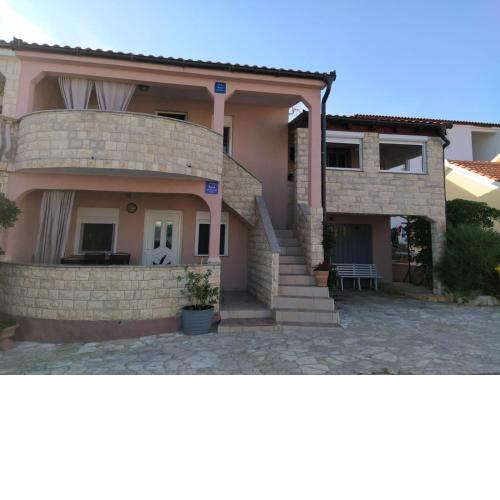 Apartmani Ruža