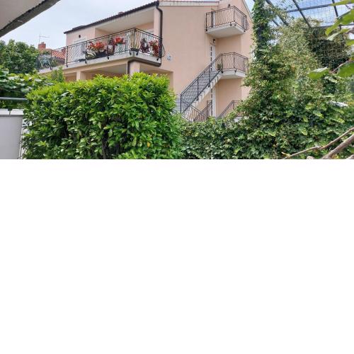 Apartmani Tomislav