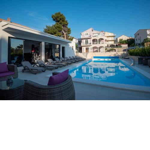 Apartmani Villa Lavanda I