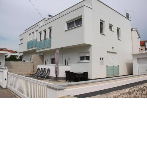 Apartmani Vrsi Mulo