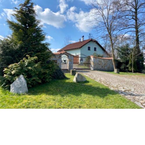 Apartmány u rybníčka