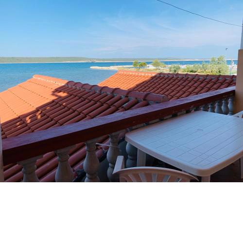 Apartment 4 Persons - direct by the sea, 1st floor