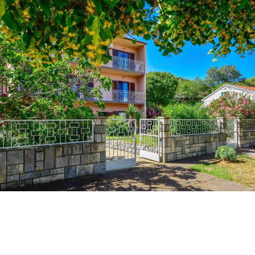 Apartment Adriana-1 by Interhome