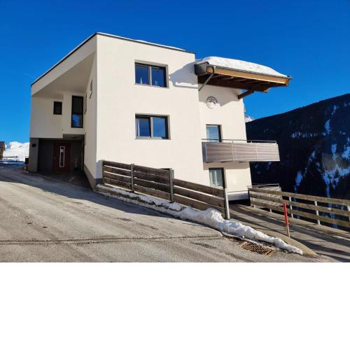 Apartment Alpenliebe-4 by Interhome