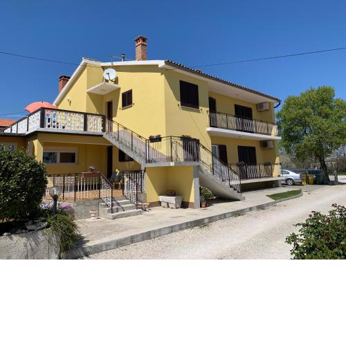 Apartment Amalia