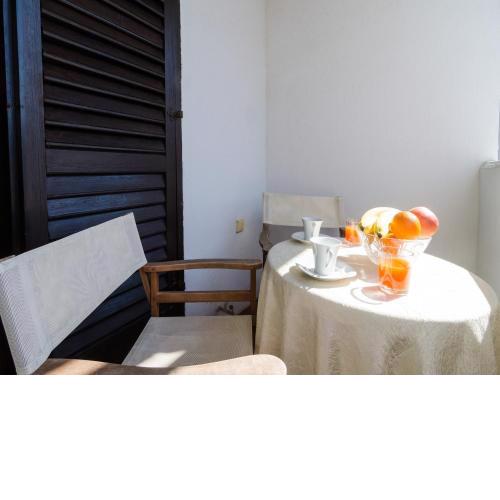 Apartment Amela - Two Bedroom Apartment with Balcony