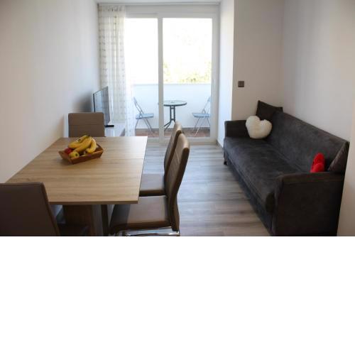 Apartment AmongUs
