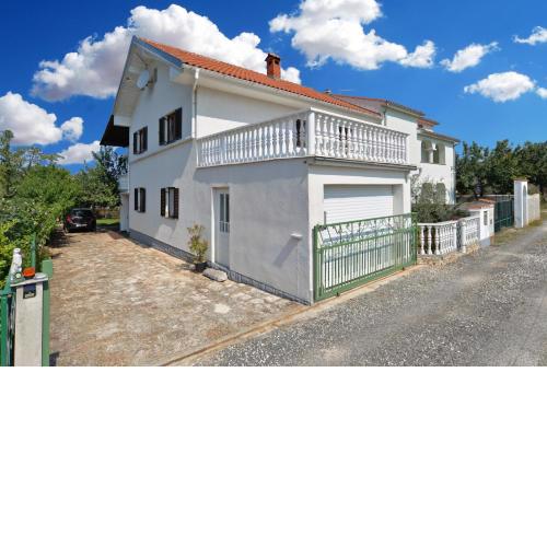 Apartment Ana 1725