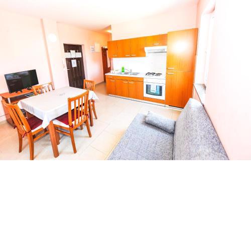 Apartment Anica