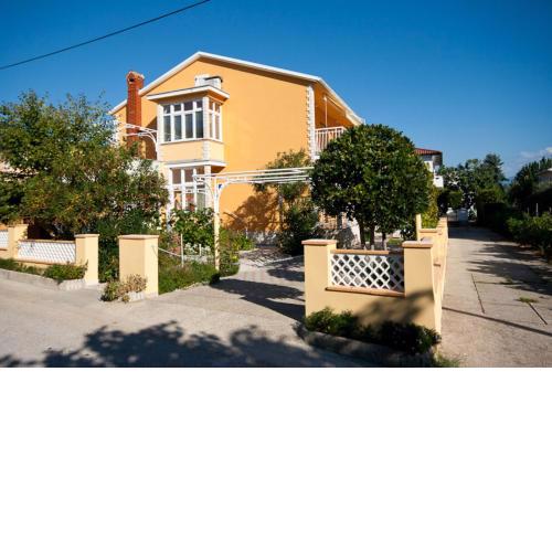 Apartment Anica